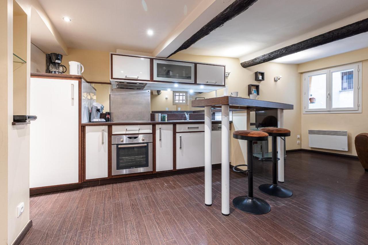 Apartamento Atypical Cozy 1 Bdr Old Town Niza Exterior foto